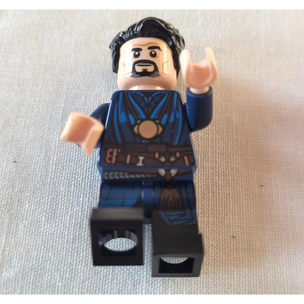 LEGO Doctor Strange Minifigure Red Cape Marvel Collector Figure